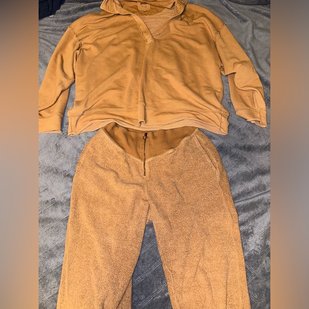 AERIE Brown sweatset women’s